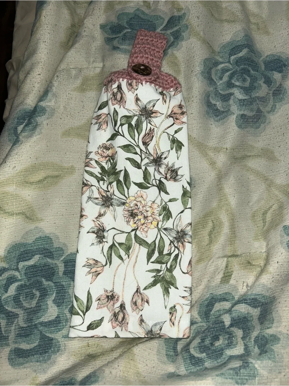 Flowers Hanging Towel